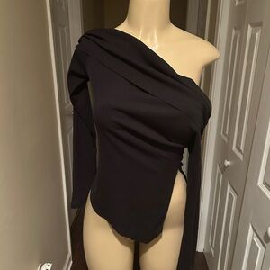Elegant Black One-Shoulder Top
